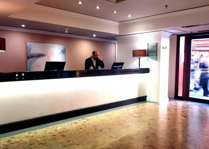 Plaza Capitole Hotel