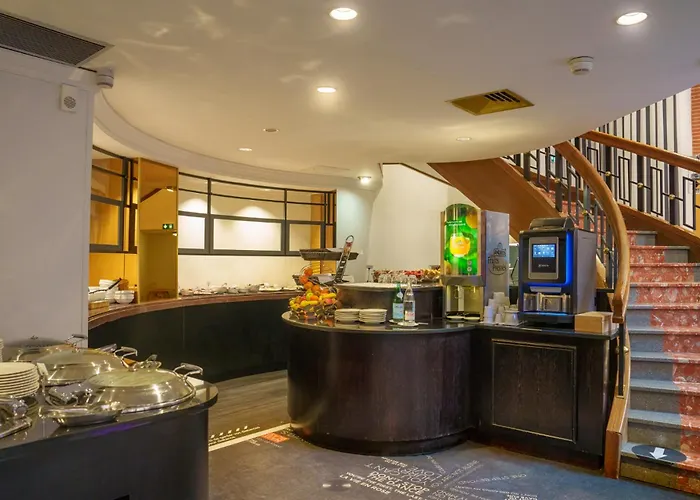 Hotel Plaza Capitole