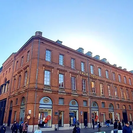 Hotel Plaza Capitole 4*