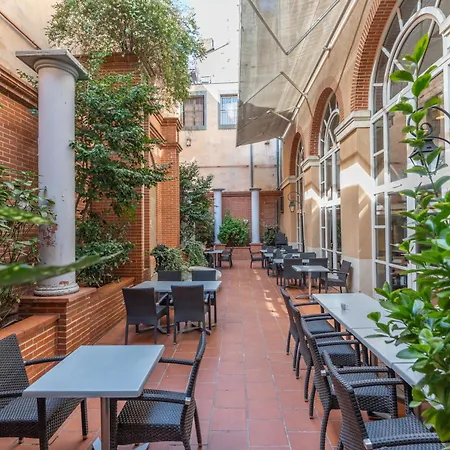 Plaza Capitole Hotel