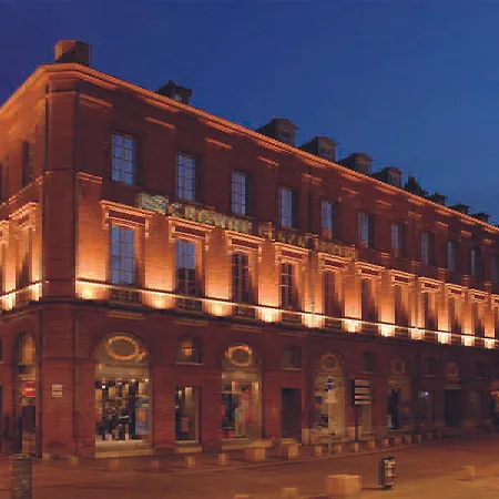 Plaza Capitole Hotel 4*