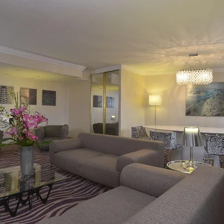 Otel Plaza Capitole 4*