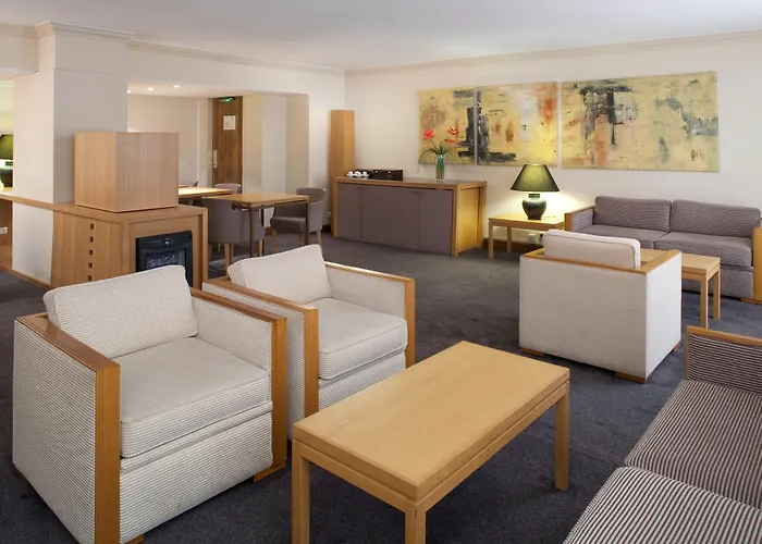 Отель Plaza Capitole 4*